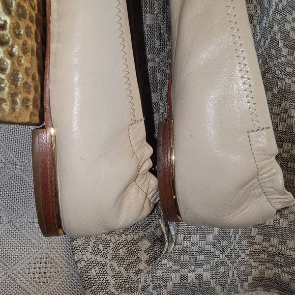 Tory Burch Cream Leather Ballet Flats w/ Gold & Enamel Logo – Size 10 - Picture 8 of 12